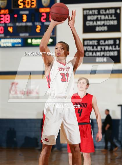 Thumbnail 3 in Jefferson City vs Union (Central Bank Shootout) photogallery.