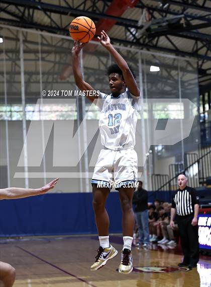 Thumbnail 1 in Fayetteville Academy vs. Gaston Day photogallery.