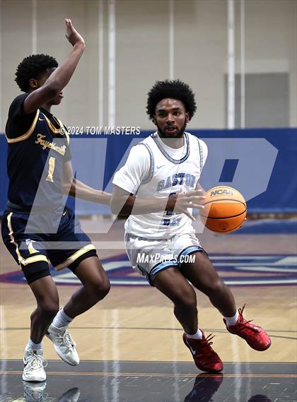 Thumbnail 2 in Fayetteville Academy vs. Gaston Day photogallery.