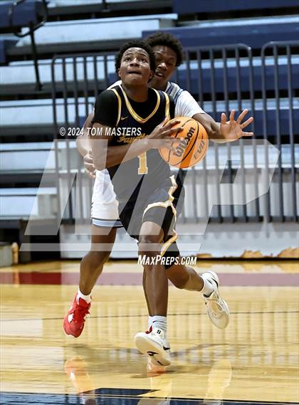 Thumbnail 1 in Fayetteville Academy vs. Gaston Day photogallery.