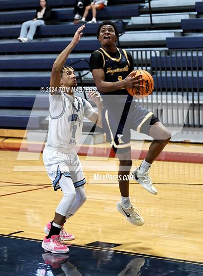 Thumbnail 2 in Fayetteville Academy vs. Gaston Day photogallery.