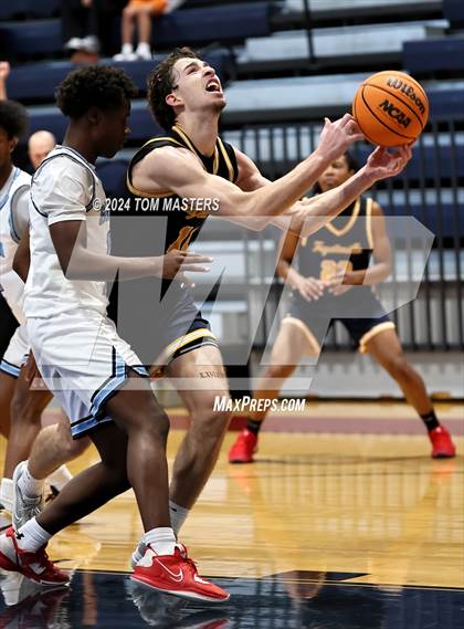 Thumbnail 1 in Fayetteville Academy vs. Gaston Day photogallery.