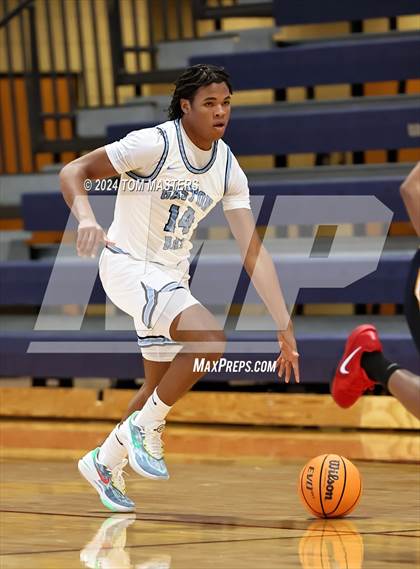 Thumbnail 1 in Fayetteville Academy vs. Gaston Day photogallery.