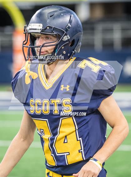 Thumbnail 2 in McKinney North vs. Highland Park (UIL 5A DI Area Playoff) photogallery.