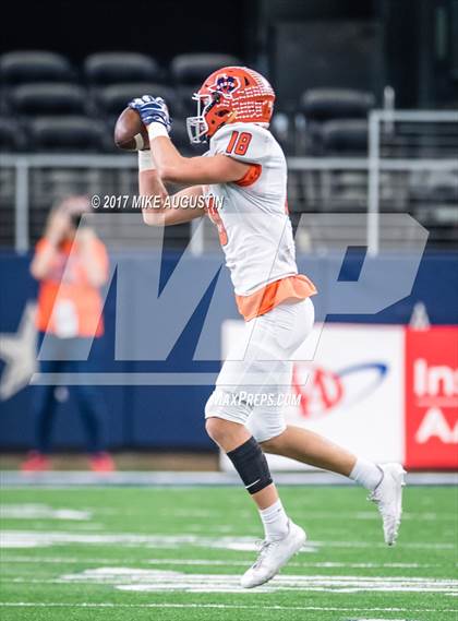 Thumbnail 1 in McKinney North vs. Highland Park (UIL 5A DI Area Playoff) photogallery.