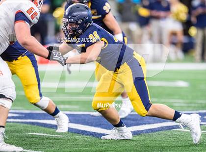 Thumbnail 1 in McKinney North vs. Highland Park (UIL 5A DI Area Playoff) photogallery.