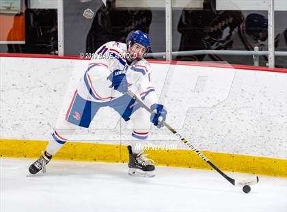 Thumbnail 2 in Newburyport vs Burlington (MIAA Division 1 North Quarterfinal) photogallery.