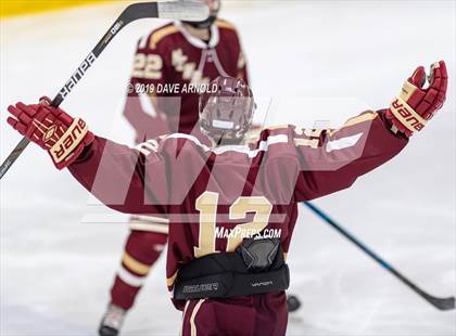 Thumbnail 2 in Newburyport vs Burlington (MIAA Division 1 North Quarterfinal) photogallery.