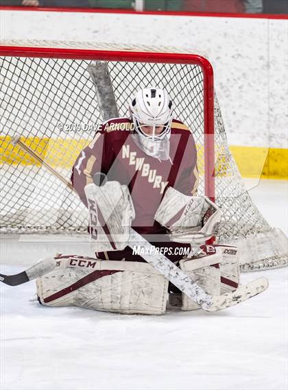 Thumbnail 2 in Newburyport vs Burlington (MIAA Division 1 North Quarterfinal) photogallery.