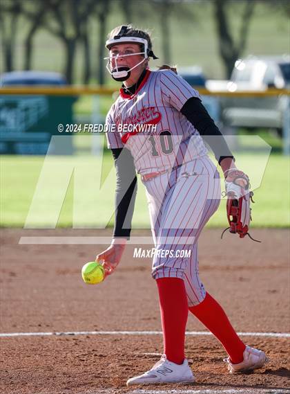 Thumbnail 1 in Tioga @ Muenster photogallery.