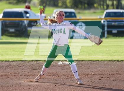 Thumbnail 3 in Tioga @ Muenster photogallery.
