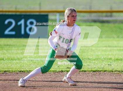 Thumbnail 2 in Tioga @ Muenster photogallery.