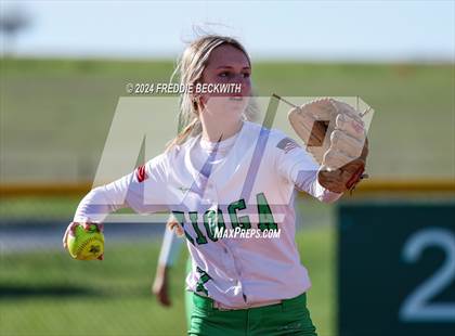 Thumbnail 3 in Tioga @ Muenster photogallery.