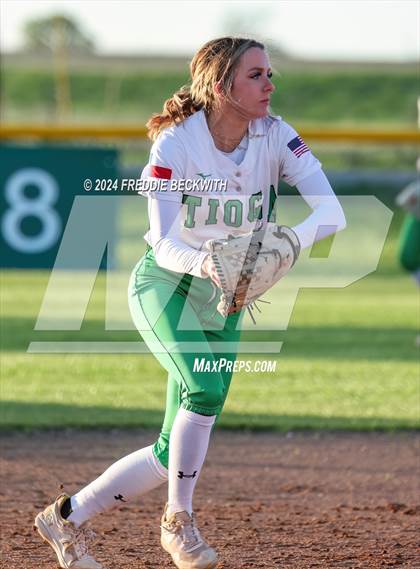 Thumbnail 3 in Tioga @ Muenster photogallery.