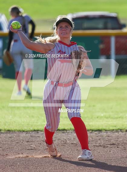 Thumbnail 1 in Tioga @ Muenster photogallery.