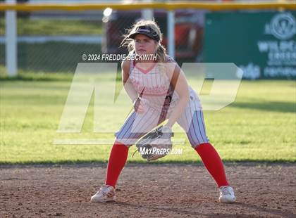 Thumbnail 3 in Tioga @ Muenster photogallery.