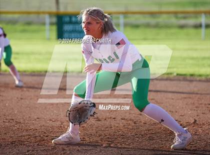 Thumbnail 3 in Tioga @ Muenster photogallery.