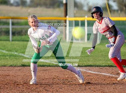 Thumbnail 2 in Tioga @ Muenster photogallery.
