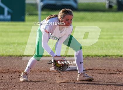 Thumbnail 3 in Tioga @ Muenster photogallery.