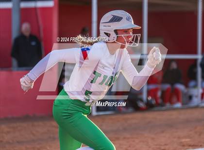 Thumbnail 2 in Tioga @ Muenster photogallery.