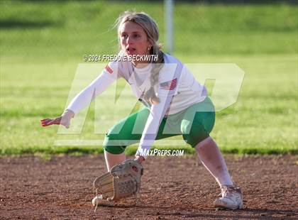 Thumbnail 2 in Tioga @ Muenster photogallery.