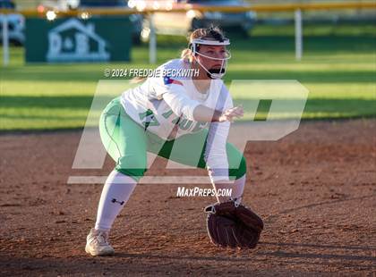 Thumbnail 3 in Tioga @ Muenster photogallery.