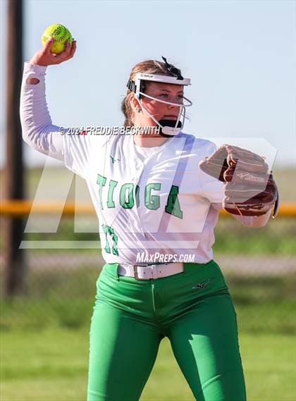 Thumbnail 3 in Tioga @ Muenster photogallery.