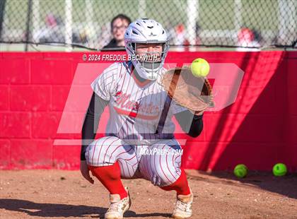Thumbnail 1 in Tioga @ Muenster photogallery.