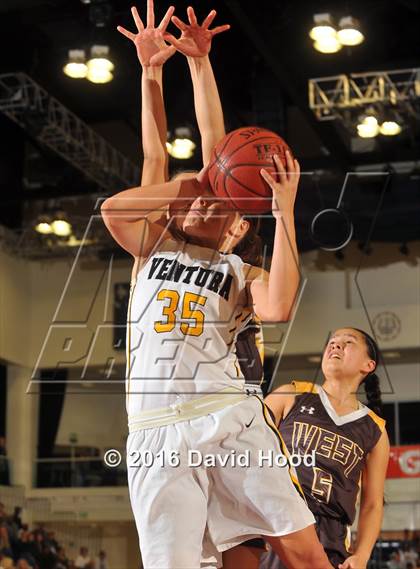 Thumbnail 2 in West vs. Ventura (CIF SS 1AA Final) photogallery.