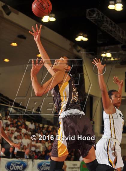 Thumbnail 3 in West vs. Ventura (CIF SS 1AA Final) photogallery.