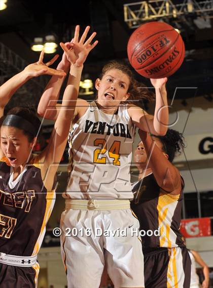 Thumbnail 3 in West vs. Ventura (CIF SS 1AA Final) photogallery.