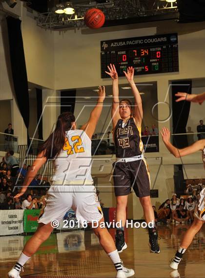 Thumbnail 3 in West vs. Ventura (CIF SS 1AA Final) photogallery.