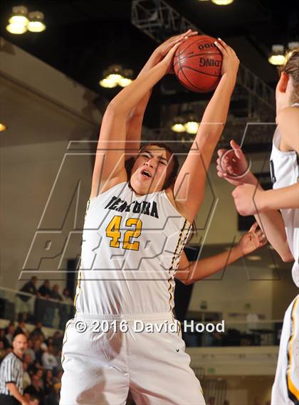 Thumbnail 3 in West vs. Ventura (CIF SS 1AA Final) photogallery.