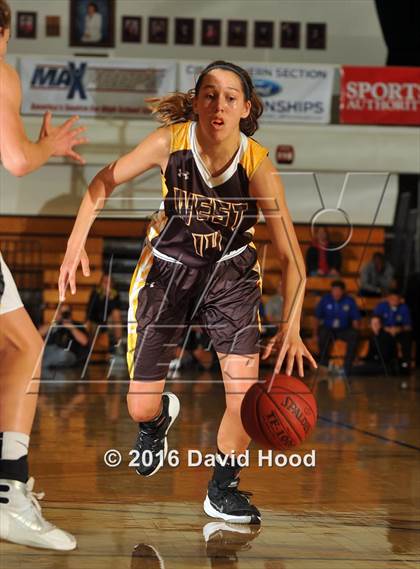 Thumbnail 3 in West vs. Ventura (CIF SS 1AA Final) photogallery.