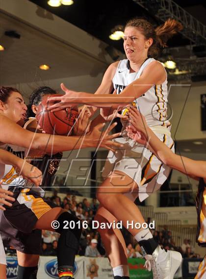 Thumbnail 1 in West vs. Ventura (CIF SS 1AA Final) photogallery.