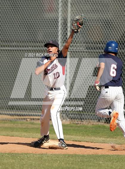Thumbnail 1 in Lutheran @ Temecula Prep photogallery.