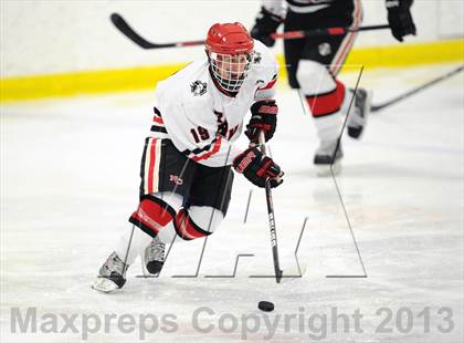 Thumbnail 3 in New Canaan vs. Greenwich (FCIAC Quarterfinal) photogallery.
