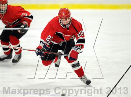 Thumbnail 2 in New Canaan vs. Greenwich (FCIAC Quarterfinal) photogallery.