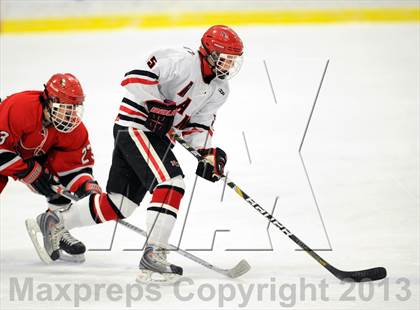Thumbnail 3 in New Canaan vs. Greenwich (FCIAC Quarterfinal) photogallery.