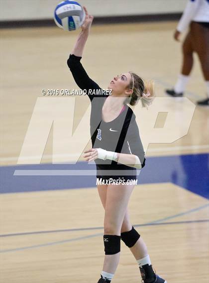 Thumbnail 2 in Bonita Vista @ Eastlake photogallery.