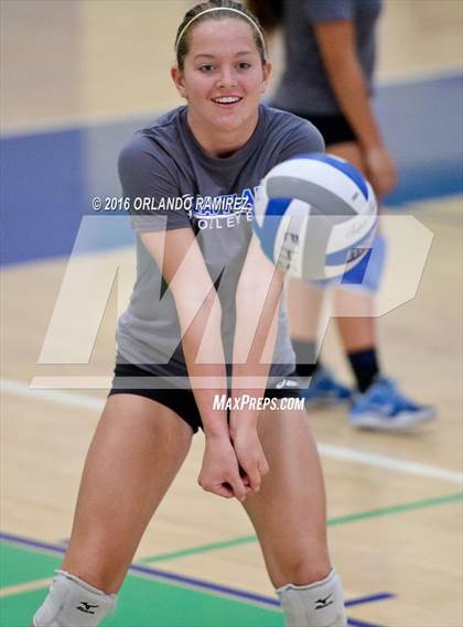 Thumbnail 2 in Bonita Vista @ Eastlake photogallery.