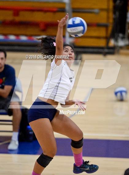 Thumbnail 3 in Bonita Vista @ Eastlake photogallery.