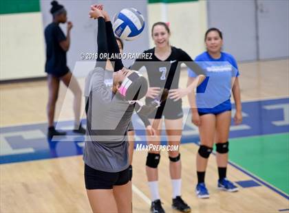 Thumbnail 2 in Bonita Vista @ Eastlake photogallery.