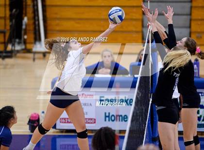 Thumbnail 2 in Bonita Vista @ Eastlake photogallery.