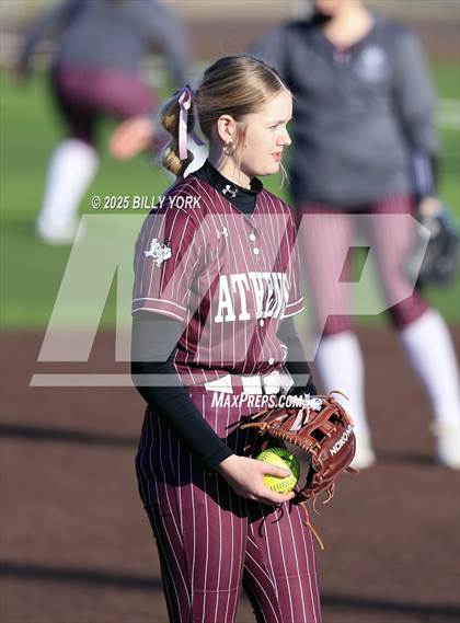 Thumbnail 2 in Slocum vs Athens photogallery.