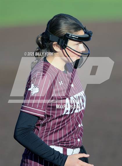 Thumbnail 3 in Slocum vs Athens photogallery.