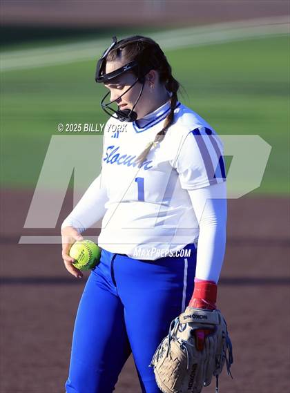 Thumbnail 2 in Slocum vs Athens photogallery.