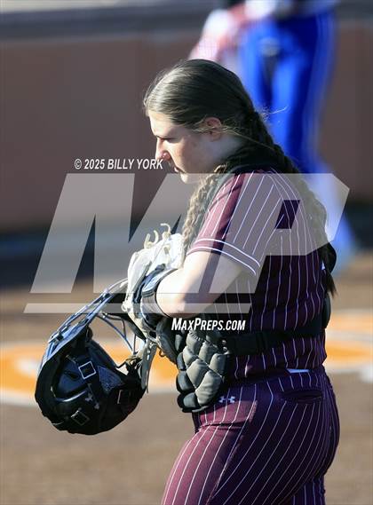 Thumbnail 3 in Slocum vs Athens photogallery.