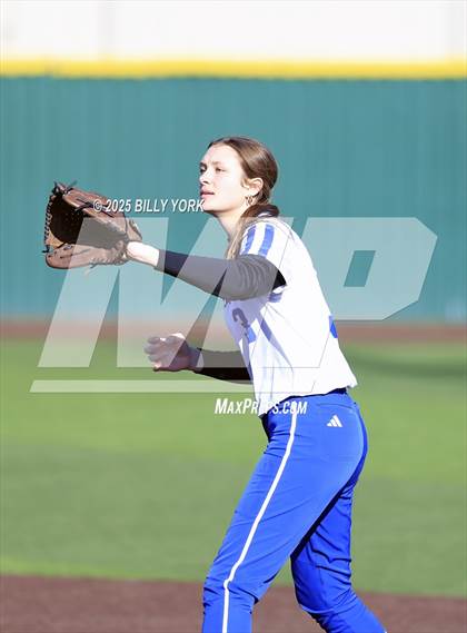 Thumbnail 2 in Slocum vs Athens photogallery.