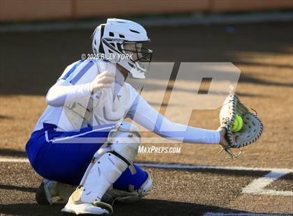 Thumbnail 2 in Slocum vs Athens photogallery.